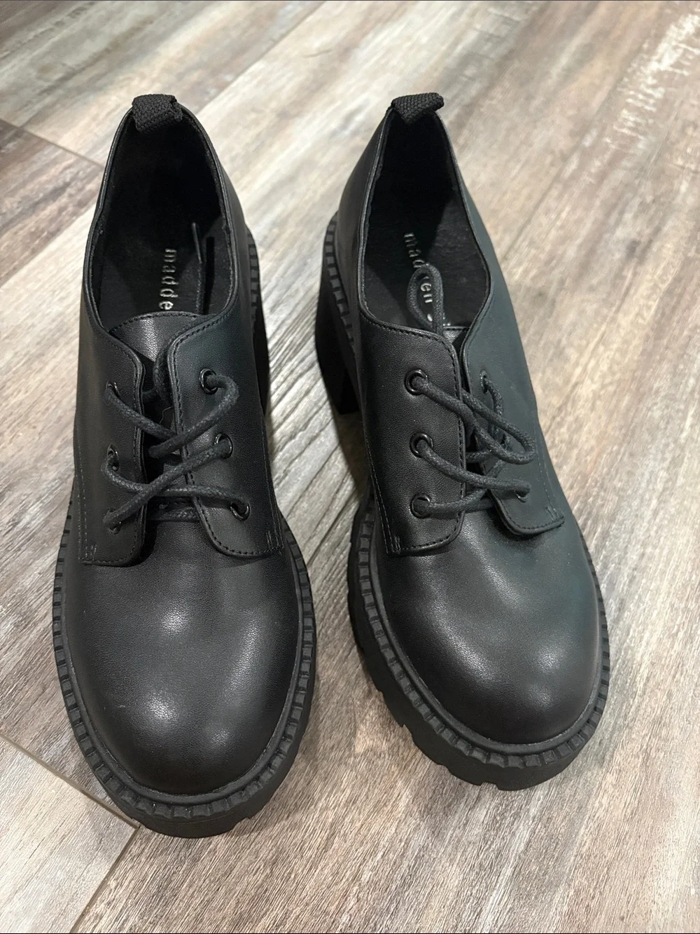NWOB! MADDEN GIRL Trudy VEGAN LUG SOLE OXFORD 7.5